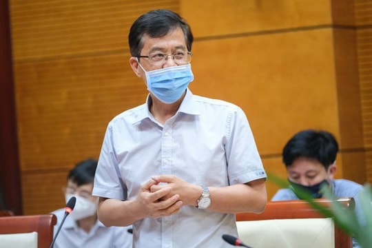 Vì sao Bộ Y tế cho phép tiêm trộn 2 vắc xin Covid-19?