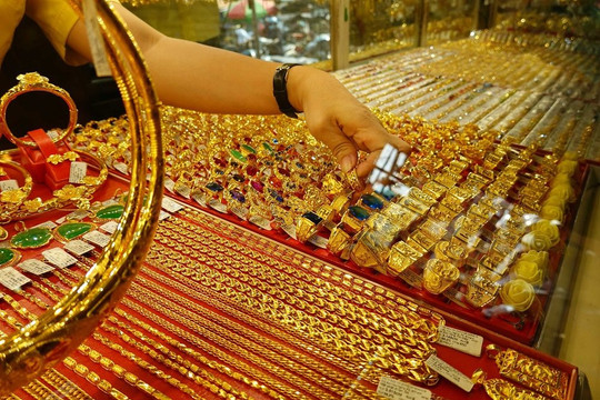 Ngày 14/7, giá vàng trong nước tăng nhẹ