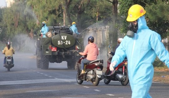 Đà Nẵng: Đi khám bệnh, cụ ông 74 tuổi phát hiện mắc Covid-19