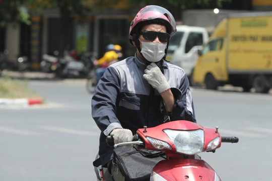 Dự báo thời tiết 15/7: Bắc Bộ ngày nắng nóng, chiều tối mưa dông
