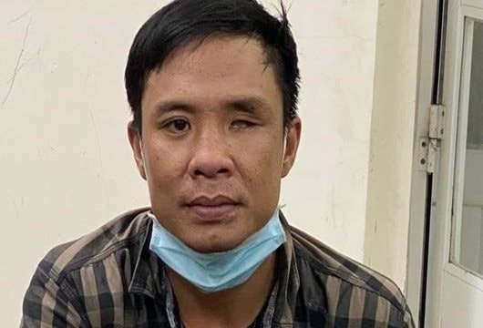 Dụ dỗ giao cấu với bé gái tại phòng trọ