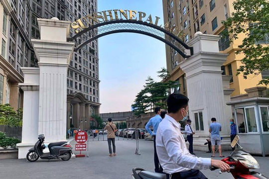 Hà Nội: Phong tỏa tạm thời tòa nhà Vietinbank và chung cư Sunshine Palace