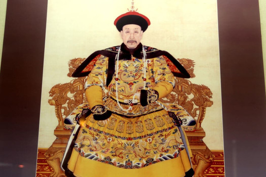 Các vị hoàng đế thời xưa sống ngắn ngủi, tại sao Càn Long lại sống lâu nhất? Bác sĩ giải mã: 5 phương pháp giữ gìn sức khỏe đáng học hỏi