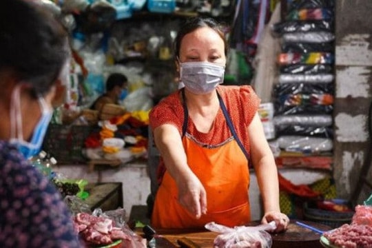 TP. HCM: 40 chợ truyền thống hoạt động để cung cấp nhu yếu phẩm cần cho người dân