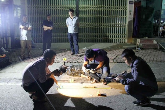 Truy tìm kẻ giết người, lấy xe máy bỏ trốn ở quận 8