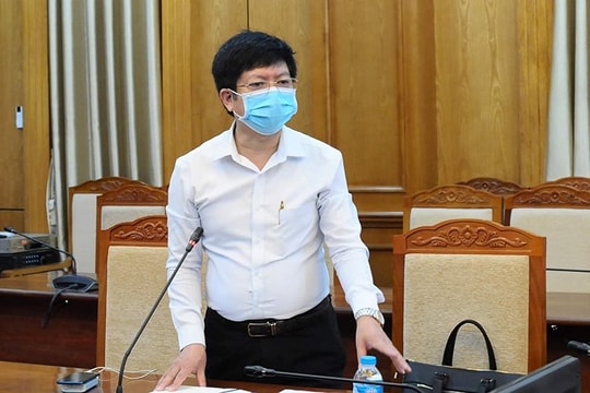 Bộ Y tế khuyến cáo người dân không tích trữ máy thở, oxy