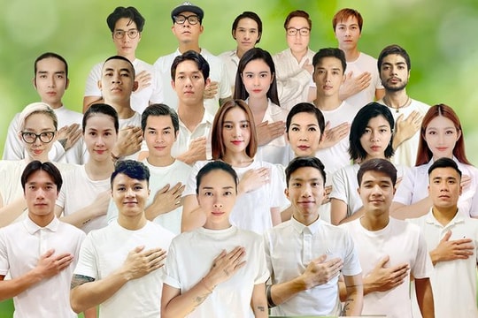 Các cầu thủ đội tuyển quốc gia Việt Nam ủng hộ 5 tấn gạo giúp Sài Gòn chống dịch
