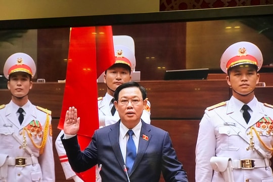 Chủ tịch Quốc hội khóa XV Vương Đình Huệ tuyên thệ nhậm chức