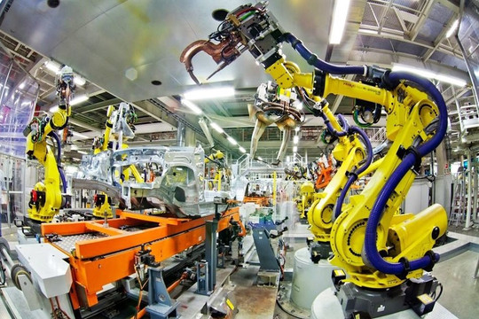 Gia tăng tự động hóa giúp doanh nghiệp khối sản xuất vượt COVID-19