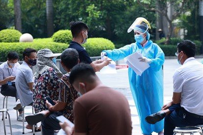 Vĩnh Phúc: 2 nhân viên khu cách ly tập trung dương tính SARS-CoV-2