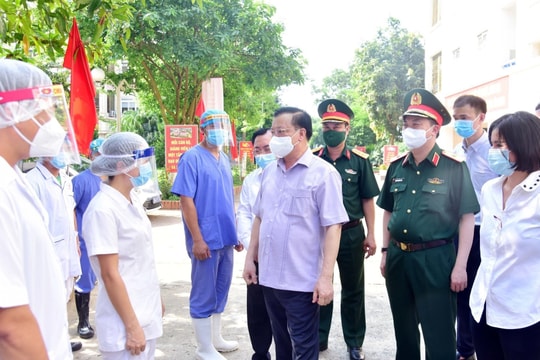 Bí thư Thành ủy Hà Nội Đinh Tiến Dũng: Nâng mức nguy cơ trong kịch bản chống dịch, diễn tập ngay cơ chế vận hành