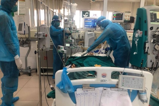 TP Hồ Chí Minh, Bình Dương nỗ lực điều trị 
cho các ca mắc COVID-19
