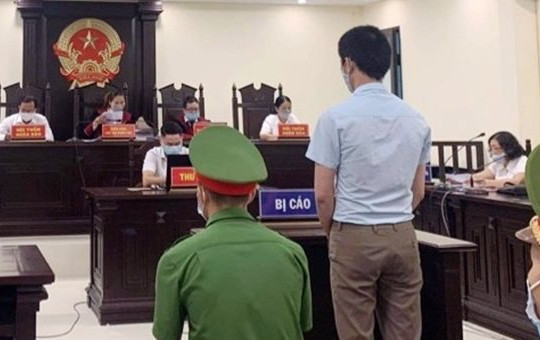 Bỏ trốn 3 năm sau khi giết người, lĩnh 8 năm tù