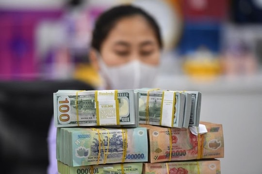 Tài chính cuối năm gánh áp lực lạm phát và nợ xấu