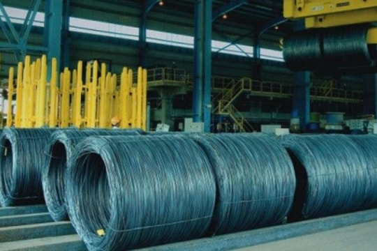 Tồn kho doanh nghiệp ngành thép tăng cao