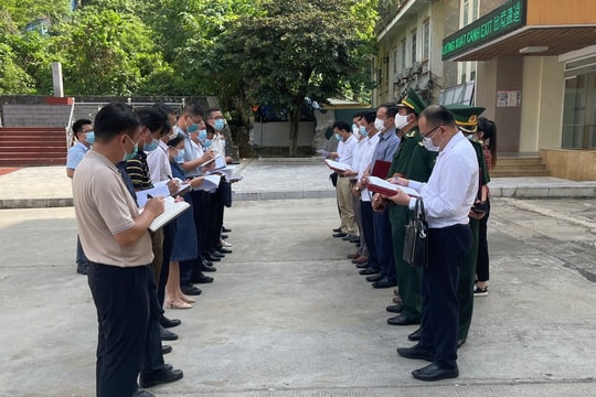 Lạng Sơn: Triển khai nhiều biện pháp vừa bảo đảm phòng, chống dịch Covid-19, vừa đẩy mạnh thông quan hàng hóa tại các cửa khẩu (Bài 2)