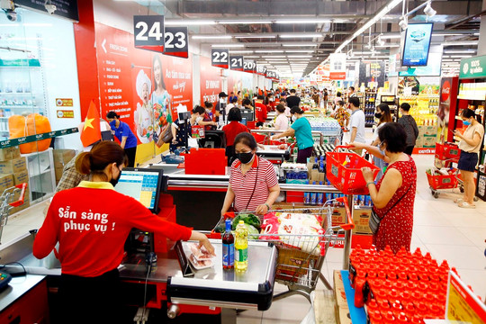 Mua sắm tại VinMart/VinMart+, khách hàng được tặng gói bảo hiểm “Khỏe mạnh trong mùa dịch”
