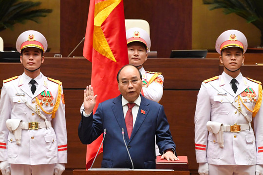 Chủ tịch nước đắc cử Nguyễn Xuân Phúc tuyên thệ nhậm chức 