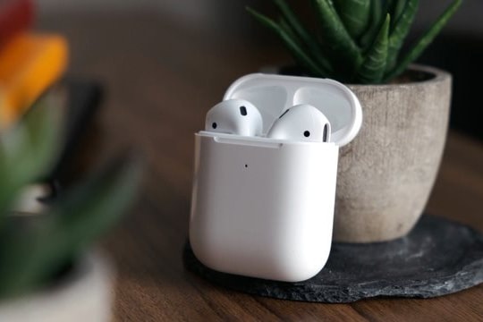 AirPods mới sẽ ra mắt cùng iPhone 13 vào mùa thu năm nay