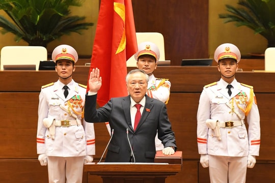 Video Chánh án TANDTC Nguyễn Hòa Bình tuyên thệ và phát biểu nhậm chức