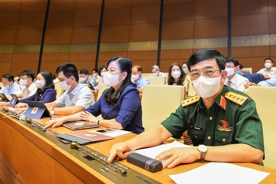 479/479 đại biểu Quốc hội tán thành Chính phủ khoá XV giảm 1 Phó Thủ tướng