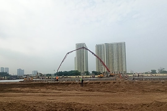 Hà Nội: Bệnh viện dã chiến được xây dựng cấp tốc