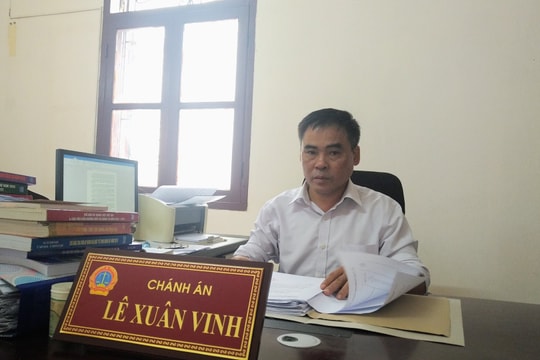 Thẩm phán Lê Xuân Vinh: Vượt qua khó khăn để cống hiến với nghề