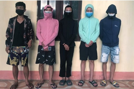 Xử phạt nhóm người đi câu cá, bắn chim trong thời gian giãn cách