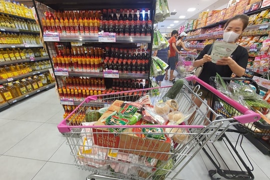 Hà Nội mở thêm 328 điểm bán thực phẩm, hàng hoá thiết yếu