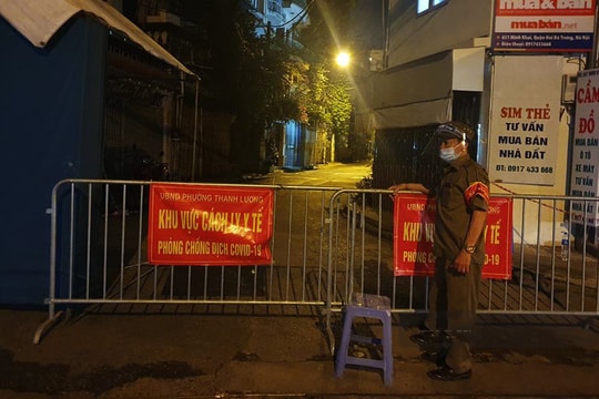 Hà Nội phong toả tạm thời ngõ 651 Minh Khai do phát hiện 20 ca nghi nhiễm Covid-19