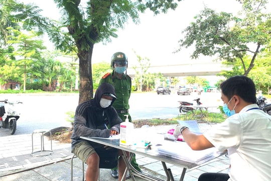 Công an quận Bắc Từ Liêm linh hoạt trong xử lý vi phạm phòng chống dịch