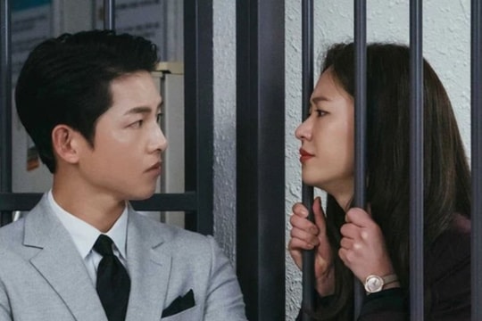 Song Joong Ki chính thức lộ diện sau bê bối đầu tiên trong sự nghiệp