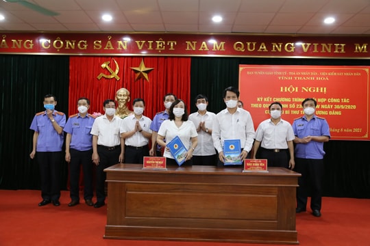 TAND tỉnh Thanh Hóa ký kết phối hợp công tác thực thi pháp luật giai đoạn 2021 - 2025