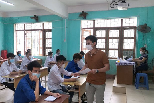 Bắc Giang hơn 3.000 thí sinh đến làm thủ tục dự thi đợt 2