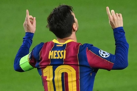 Barca gặp khó vụ gia hạn với Messi vì La Liga?