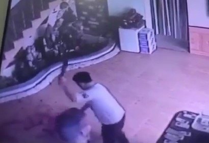 Xác minh clip chém nhân tình dã man trong nhà nghỉ
