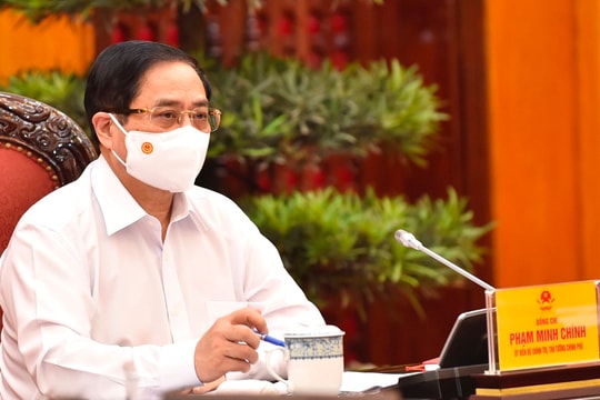 Thủ tướng yêu cầu Bộ Y tế đàm phán mua vaccine do 4 hiệp hội đề xuất