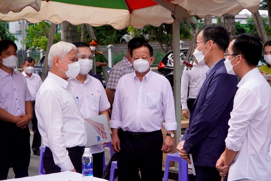 Bí thư Tỉnh ủy Bình Dương: Becamex IDC đóng góp rất lớn cho công tác phòng chống dịch Covid-19 trên địa bàn