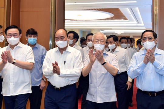Tổng Bí thư dự, chỉ đạo phiên họp toàn thể đầu tiên của Chính phủ khóa XV