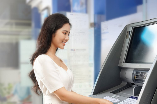 Trải nghiệm CRM BIDV - Máy nộp/ rút tiền tự động nhiều tiện ích