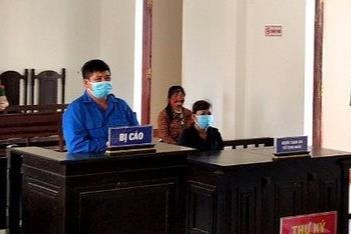 Chống đối tổ công tác khi vi phạm giãn cách xã hội
