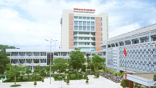 Vĩnh Long: Chủ tịch Hội đồng quản trị trường đại học thuê xe cấp cứu đi việc riêng và nhiễm bệnh COVID-19