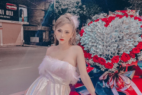 Hành trình thành công sau vấp ngã của hotgirl 9x Phượng Mazda