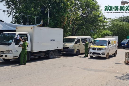 Đề nghị Công an xác minh việc "Doanh nghiệp phải nhờ dịch vụ khi làm luồng xanh"