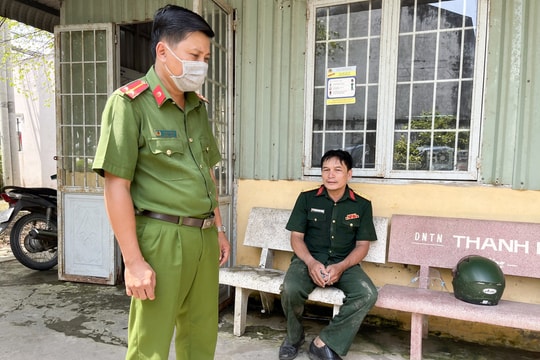 Điều tra một Đại tá quân đội “dỏm” thông chốt kiểm soát dịch