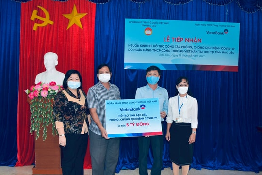 VietinBank hỗ trợ tỉnh Bạc Liêu 5 tỷ đồng phòng, chống dịch COVID-19
