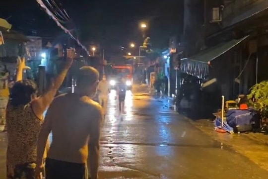 Cháy nhà lúc nửa đêm làm ít nhất 3 người chết, 2 người bị thương
