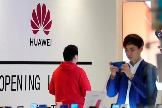 Huawei đặt mục tiêu quay lại “ngôi vương” smartphone