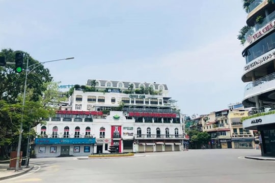 Hà Nội không có khách du lịch trong tháng 8/2021 vì thực hiện giãn cách xã hội