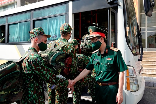 60 tổ quân y sẽ đến tận nhà chăm sóc bệnh nhân Covid-19